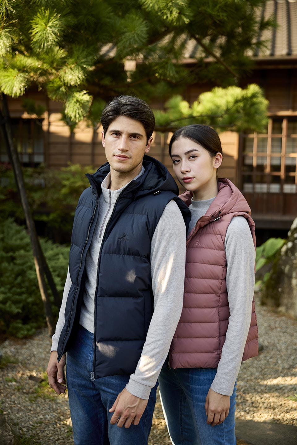 ATUNAS歐都納男款HEAT CORE蓄熱羽絨背心A1VE2505M(2色) /登山屋 3