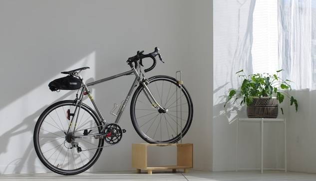木製現代感設計自行車收納架 2
