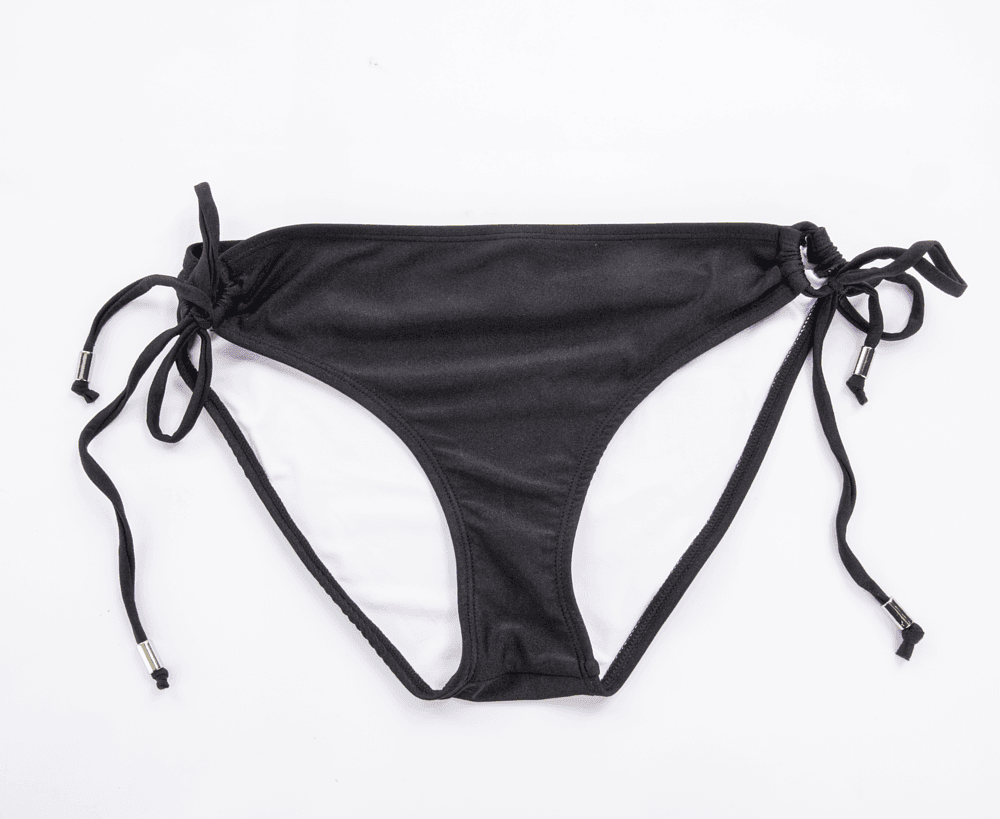 【SeasonsBikini】美胸美臀比基尼綁帶【泳褲】-氣質黑 4