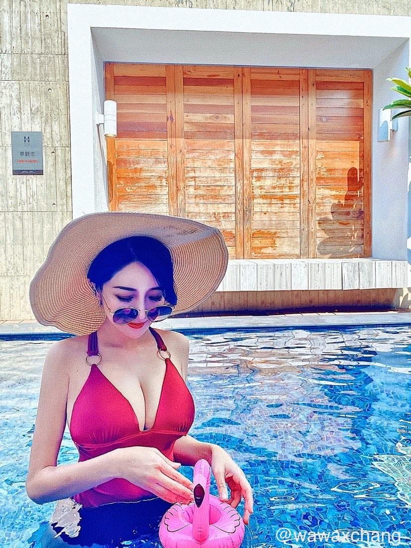 【SeasonsBikini】黑標美胸美背連身泳裝002/台灣製 7