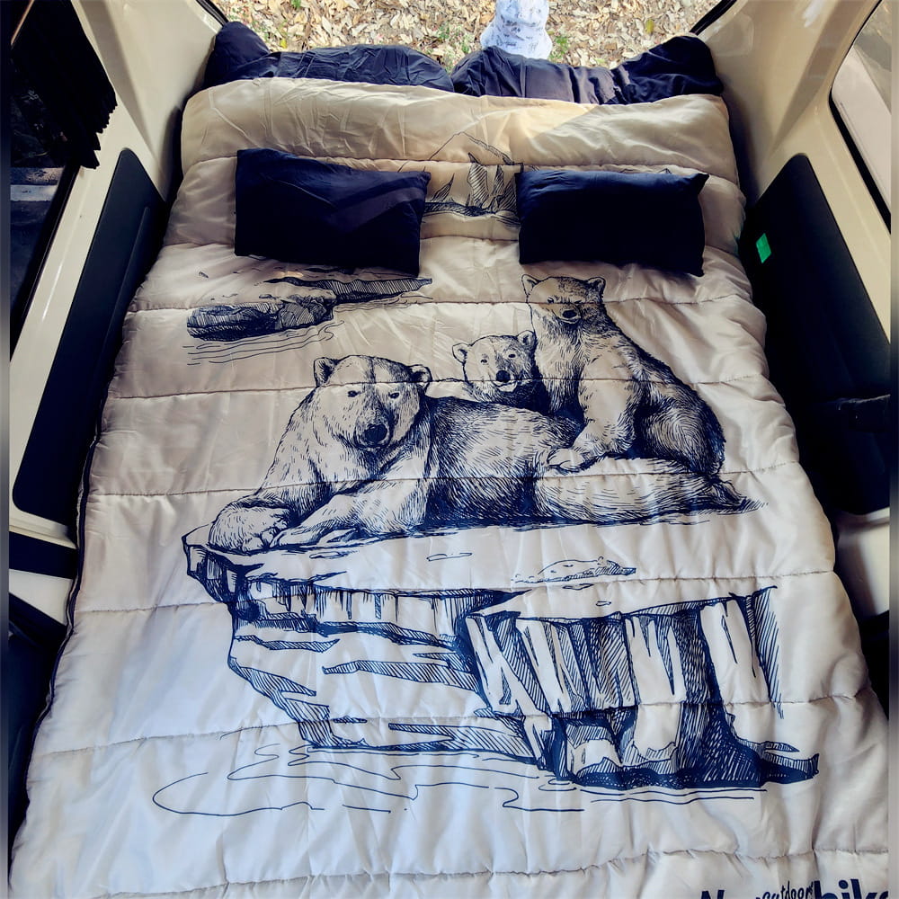 巨安戶外【112021916】 北極熊圖案 雙人附枕頭保暖睡袋情侶款成人戶外露營室內加厚保暖睡袋 0